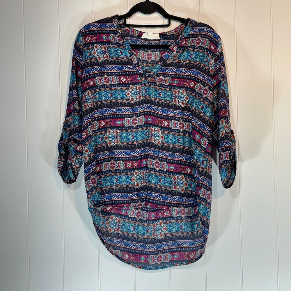 Pink Rose Womens Large Blue Pink Boho Geometric Roll Tab Sleeve V-Neck Blouse
